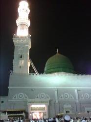 The evening views of the Masjid Al Nabi in Madinah Saudi Arabia cheapflightsia the online website tool which will help you in finding cheap flights to Madinah